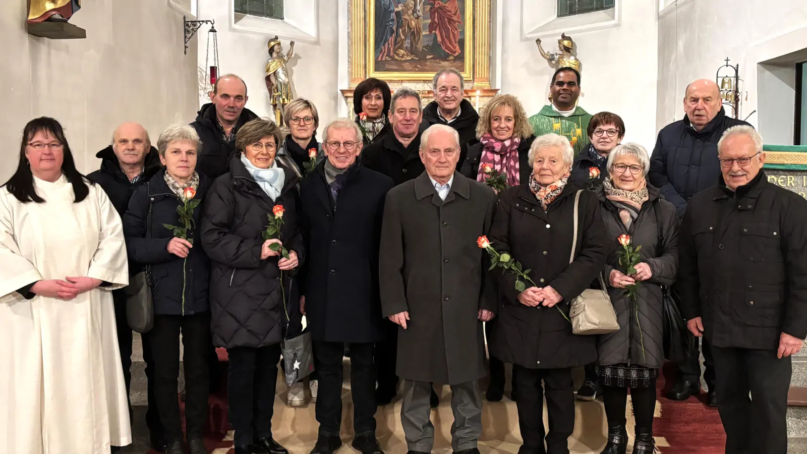 Gemeinsam feierten die Ehejubilare in einem Gottesdienst ihre langjährige Verbundenheit (Bild: Kerstin Wallmeyer Christina Rosner)