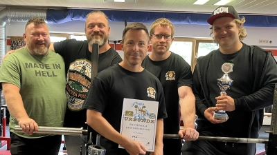 Die Bankdrücker des AC Amberg von links nach rechts: Günther Salbeck, Patrick Schmelzer, Marcus Helfensdörfer, Franz Graaf und Felix Brehmstaler (Bild: Marcus Helfensdörfer)